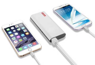 春季出游，电力无忧 Powa 10000闪充移动电源，你的随行能量站