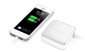 13000毫安便捷通用型手机充电器移动电源 高性价比的数码伴侣